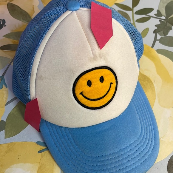 EMOJI Trucker Hat - Picture 6 of 6